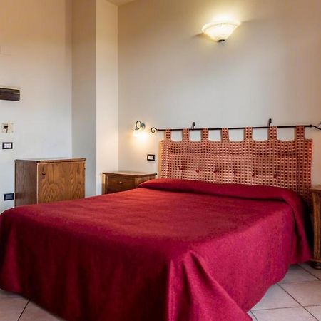 Hotel Rossi Манчано Екстериор снимка
