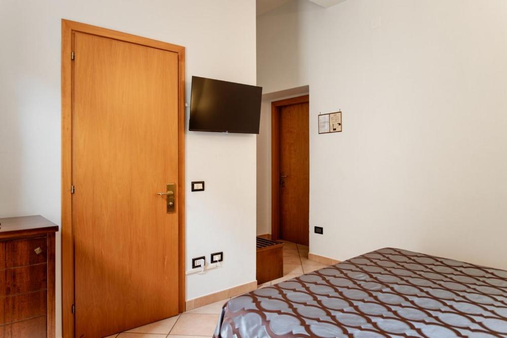 Hotel Rossi Манчано Екстериор снимка